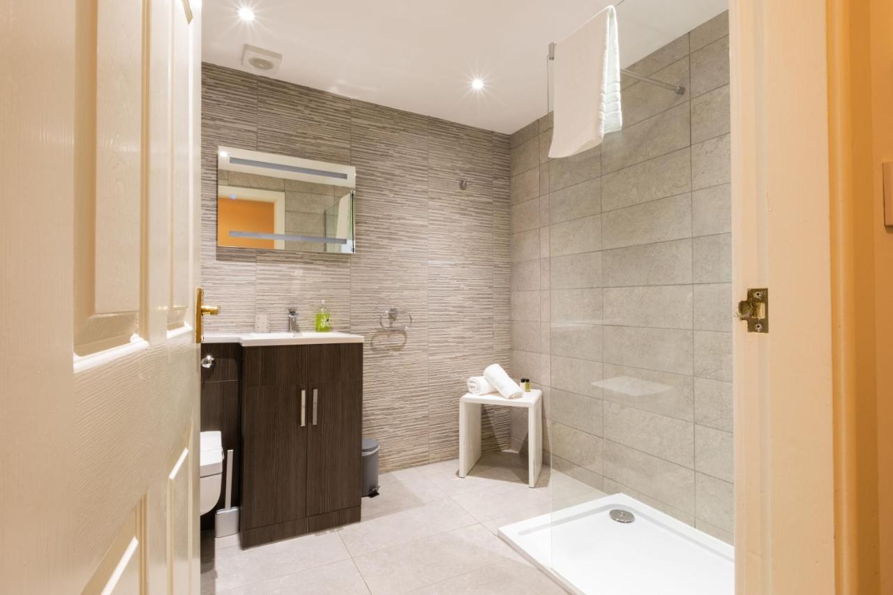 ฟุลวูดไฮท์ส - บาร์แรค พรอพเพอที Apartment เพรสตัน ภายนอก รูปภาพ