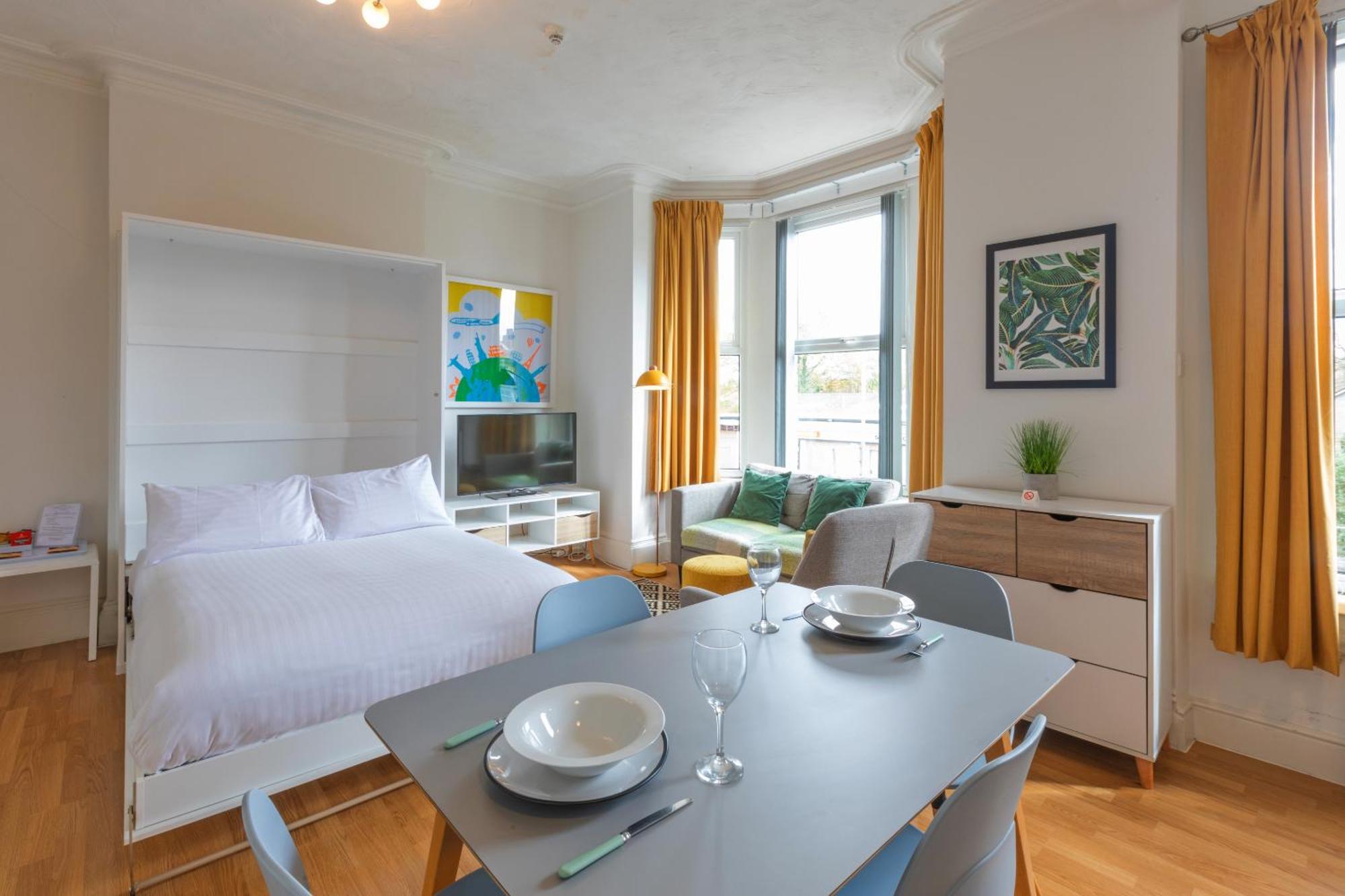 ฟุลวูดไฮท์ส - บาร์แรค พรอพเพอที Apartment เพรสตัน ห้อง รูปภาพ
